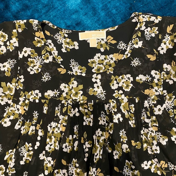 Michael Michael Kors 3/4 Sleeve Blouse - Picture 2 of 5